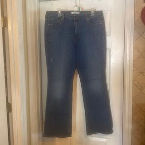 Levi’s 515 boot cut blue jeans, 16M, new condition
